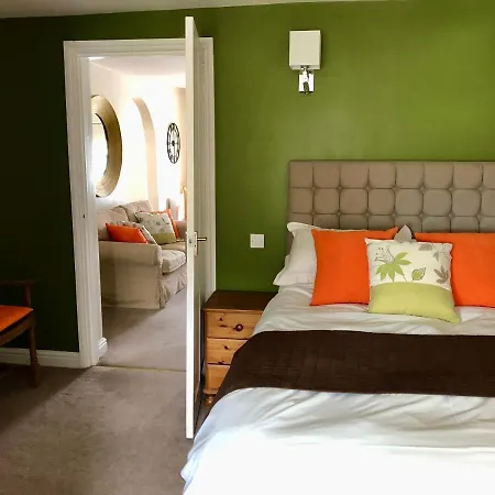 Apartamento Fayvan Whitby