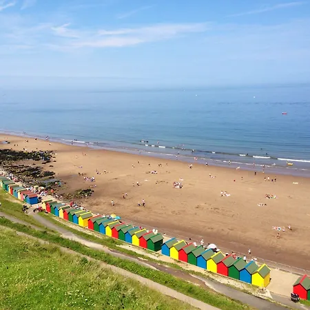 Apartment Fayvan Whitby